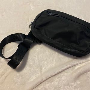 calia fanny pack